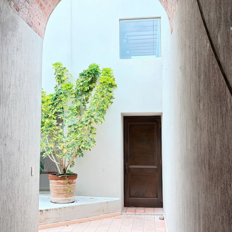 R – 1935 House for Rent in Mexiquito