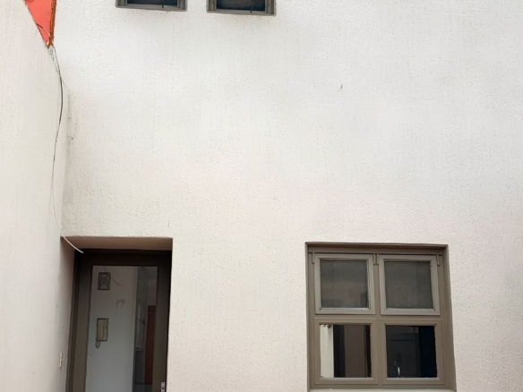 R – 1935 House for Rent in Mexiquito