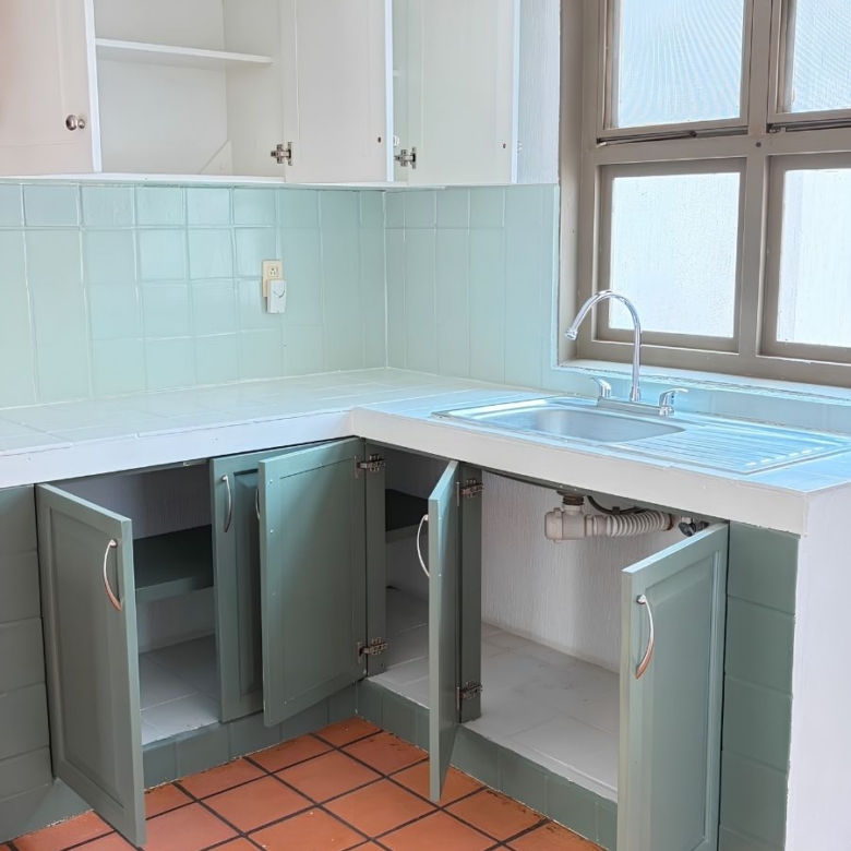 R – 1935 House for Rent in Mexiquito