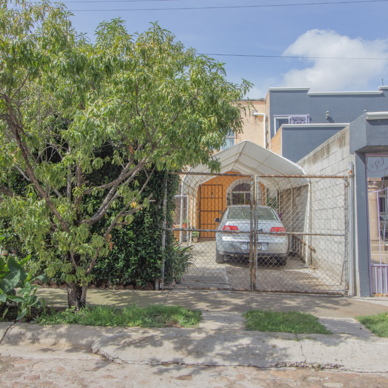 1603 House for Sale, Fracc Los Santos