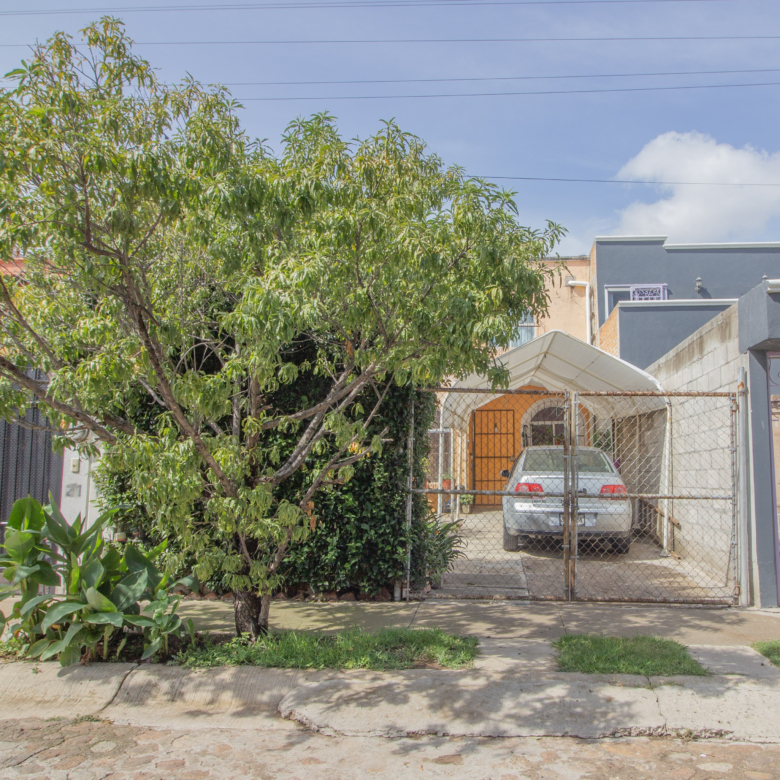 1603 House for Sale, Fracc Los Santos