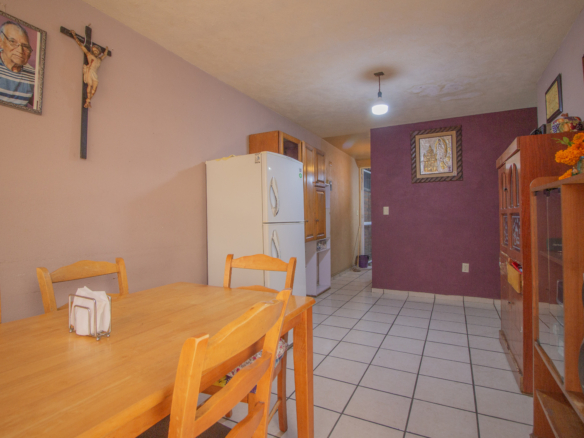 1603 House for Sale, Fracc Los Santos